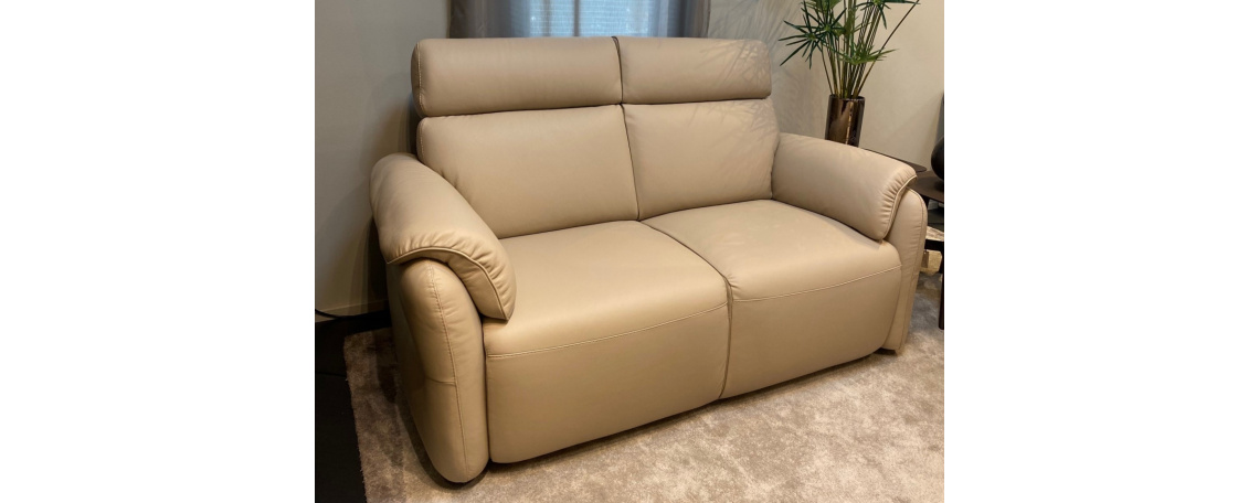 Dvosed HOUSTON- razstavni eksponat