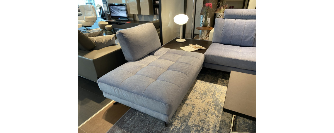 Sedežna garnitura ARMONICO - Natuzzi Editions v svetlo modri tkanini