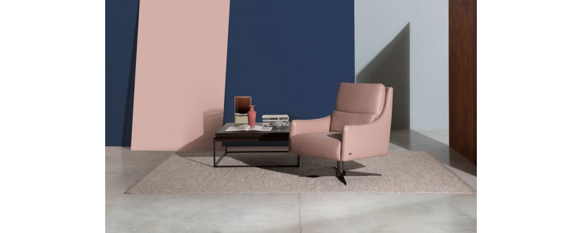 Fotelj GLORIA - Natuzzi Editions v roza usnju