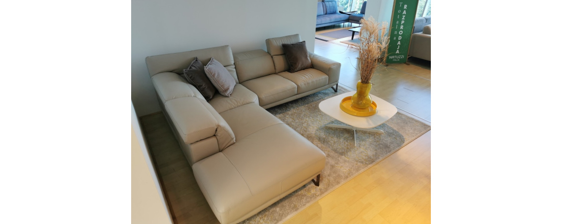 Sedežna garnitura VIGORE - Natuzzi Editions v beige usnju 