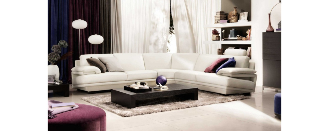 Sedežne garniture PLAZA - Natuzzi v belem usnju