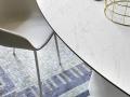 Ovalna keramična mia ELLISSE - Bela elipsasta jedilna miza z imitacijo marmorja