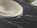 Keramična miza BREEZE - Črna keramika v imitaciji marmorja BREEZE mize