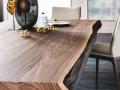 Jedilna miza GORDON - Jedilna miza GORDON z leseno ploščo