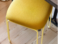 Jedilni stol brez naslona STULLE - Jedilni stol brez naslona STULLE v rumeni barvi