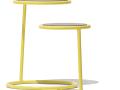 Klubski mizici Kangoo - Kovinsko rumeno ogrodje, plošča mizice okrogla, v rjavi barvi.
