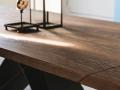 Lesena miza PREMIER - Lesena miza PREMIER s črnim kovinskim podnožjem