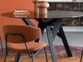 Okrogla miza JUNGLE  - Kermična okrogla miza JUNGLE z lesenim podnožjem