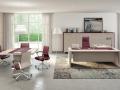 Pisarniško pohištvo X10 by Quadrifoglio - Maros  - Pisarniško pohištvo X10 by Quadrifoglio - Maros lesena pisarniška miza z rdečim pasom na sredini in rdeči usnjeni pisarniški stoli