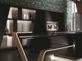 Prepoznavni detajl kuhinje VISION - Prepoznavni detajl moderne kuhinje VISION v črni barvi z lesenimi dodatki