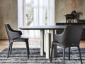 Črni usnjeni stoli Magda in miza Skyline - Lesena miza s kovinskim podnožjem - Skyline Cattelan Italia - 3