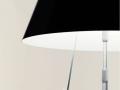 Svetilke Costanza by Luceplan - Maros - Svetilke Costanza by Luceplan - Maros v črni barvi s preprostim prižigom luči