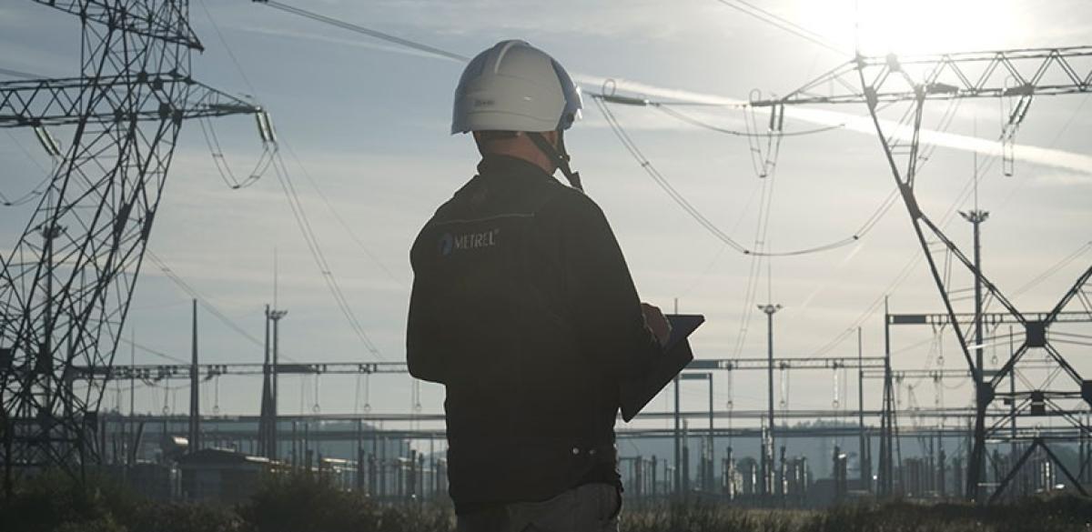 Earthing resistance of transmission towers with the 25 kHz method