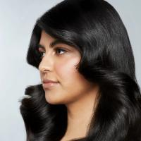 Awapuhi Wild Ginger Styling Treatment Oil – sijajna pričeska brez obtežitve