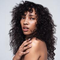 Paul Mitchell Clear Styling Glaze – naravno definirani kodri