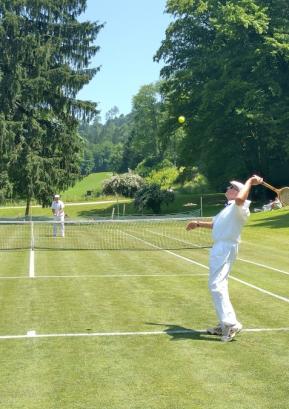 Tenis v belem na Visokem FOTO: JURE FERLAN