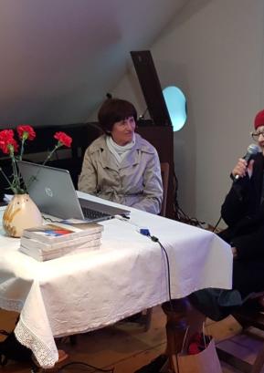 Marija Stanonik je konec aprila v Šubičevi hiši predstavila svoje novo delo Zlato in biseri iz srebrne dežele pod Južnim križem. FOTO: GORAN ŠUŠNJAR