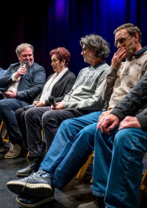 Na večeru z naslovom Povedat je treba, ko je čas so se sprehodili skozi več kot šestdesetletno gledališko ustvarjanje Juše Berce. FOTO: PRIMOŽ PIČULIN