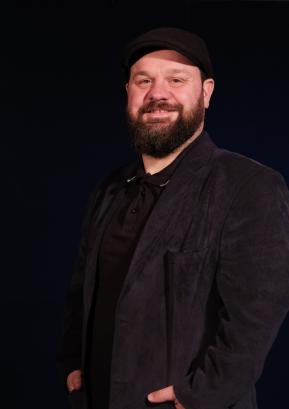 Lenart Šifrar je s svojim umetniškim ustvarjanjem pomembno zaznamoval kulturno življenje na Sovodnju in širše. FOTO: MAŠA KOKALJ