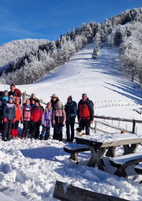 Planinci na zimskem taboru na Jelencih FOTO: ARHIV ŠOLE