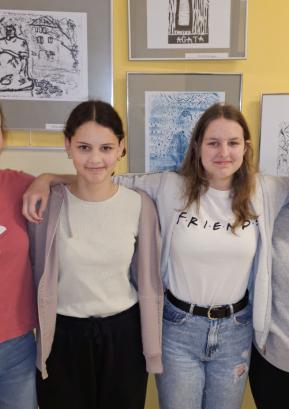 Mlade raziskovalke Maruša, Nina, Klara in Blažka (manjka Anamarija) FOTO: ARHIV ŠOLE