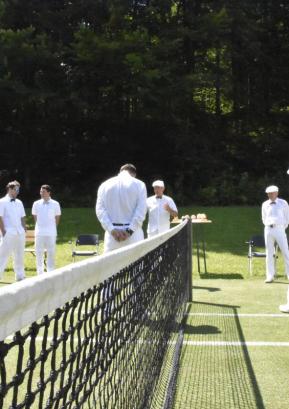 Tenis v belem na travnatem igrišču na Visokem FOTO: MIHA PUSTAVRH