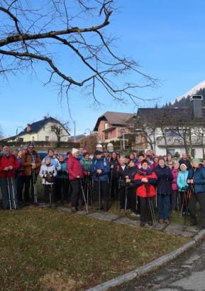 Na Zimskem pohodu se je zbralo 45 pohodnikov. FOTO: HERMINA JELOVČAN