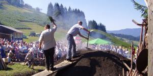 Dan oglarjev na Starem vrhu