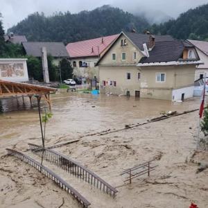Za arheološko najdišče v Poljanah so pripravili projekt trajne sanacije. FOTO: TINA DOKL