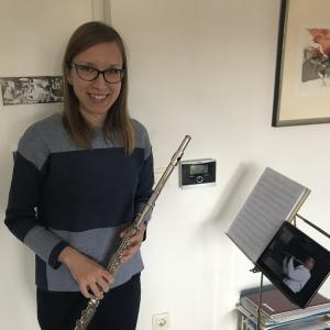 Učenje na daljavo – učiteljica flavte Ana Kejžar