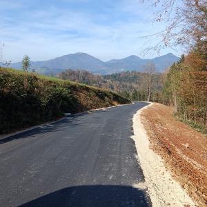 Obnovljena cesta v Bukovem Vrhu FOTO: ARHIV OBČINE