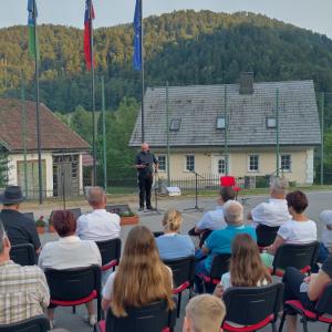 Slavnostni govornik na Trebiji dr. Jože Plut je spodbudil k domoljubju. FOTO: JURE FERLAN