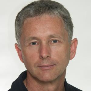 Prim. dr. Dušan Logar, dr. med., specialist internist, specialist za revmatologijo