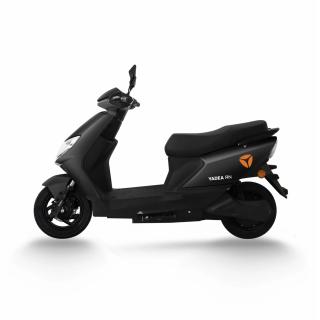 YADEA RN električni skuter, Črna