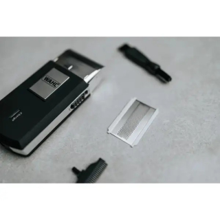 strojček WAH Travel Shaver - brivnik