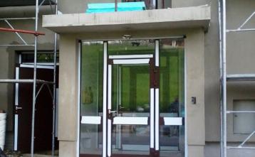 Nova vrata vhod stanovalci 22.4.2014