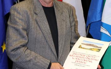 Anton Krek, predsednik društva, je prejel priznanje Občine Gorenja vas - Poljane za leto 2016 v imenu Kulturnega društva dr. Ivan Tavčar Poljane