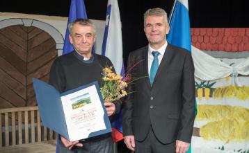 Ciril Istenič, prejemnik priznanja občine