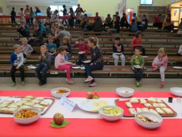Tradicionalni slovenski zajtrk na naši šoli Foto: arhiv šole