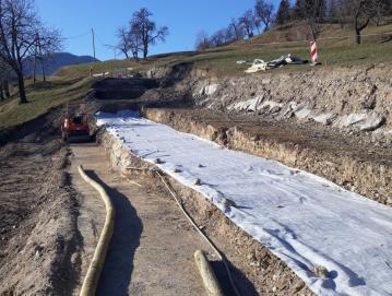 Obnovitvena dela na cesti Murave–Žetina bodo predvidoma trajala do konca leta. Foto: J. E.