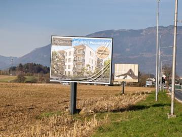 Zunanje oglaševanje, ki je eden največjih prispevkov k t. i. vizualnemu hrupu, v Sloveniji predstavlja resen prostorski problem. FOTO: TINA DOKL