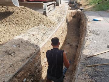 Vkop vodovoda na Dolenjem Brdu FOTO: ARHIV OBčINE