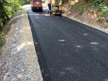 Obnova cest v KS Sovodenj FOTO: ARHIV KS SOVODENJ