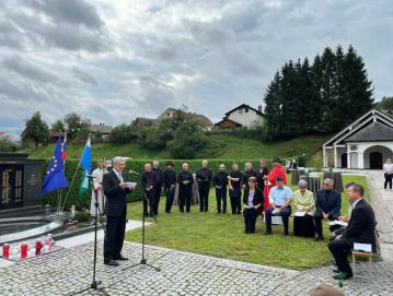 Spominjanje in počastitev pokojnih FOTO: JURIJ BOGATAJ