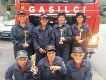 Starejše gasilke PGD Trebija so si z zmago na regijskem gasilskem tekmovanju zagotovile nastop na državnem tekmovanju maja prihodnje leto. Foto: arhiv PGD Trebija