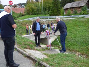 V Lučinah so pretekli petek slovesno predali namenu novi vodovod. Foto: Jure Ferlan
