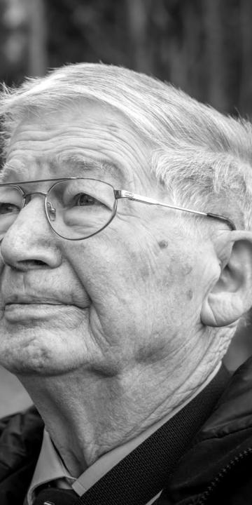 Slika za novico Na občini Dol pri Ljubljani se z velikim spoštovanjem poslavljamo od  častnega občana občine prof. dr. Janeza Grada