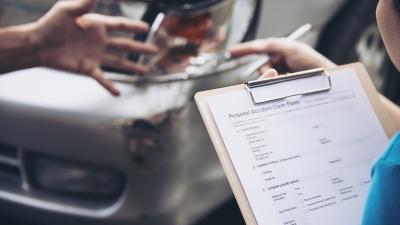 Cenitev poškodovanih vozil