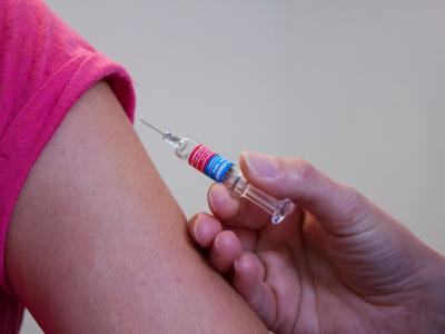 Spet je na voljo cepljenje proti sezonski gripi. (Fotografija je simbolična. Foto: Pixabay)