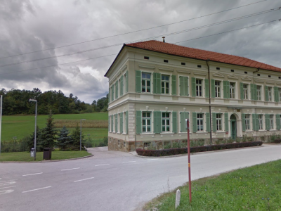 Šola in vrtec v Donački Gori sta danes zaprta. (Foto: Google)